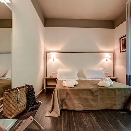 Cristallo Hotel 4*